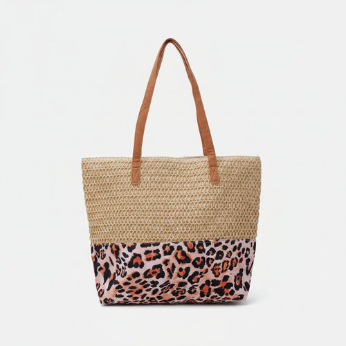 Beige geweven strandtas met luipaard panterprint en cognac hengsels, 47x36x13 cm